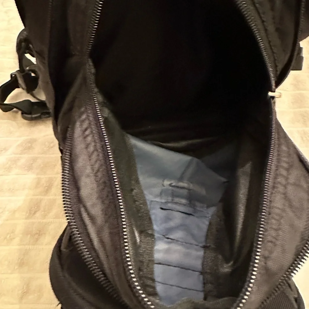Blue and Black Backpack multi purpose Sm/M - Picture 6 of 10
